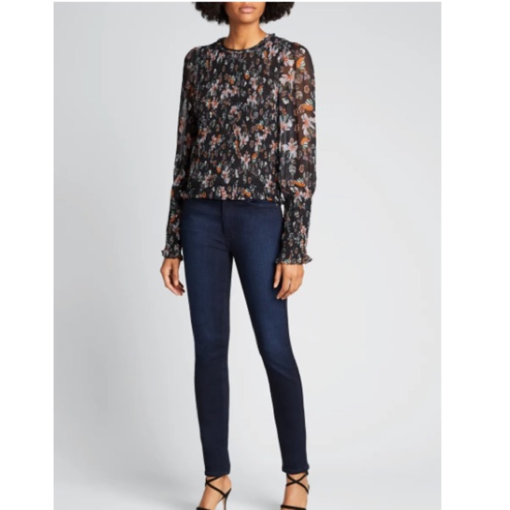 Great Condition VERONICA BEARD
Faire Black Floral Boho Top 6